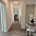 Am Muehlenviertel - 3 Schlafzimmer - 6 Betten - Wlan - Smart Tv - Altstadtnah ארפורט