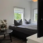 Am Muehlenviertel - 3 Schlafzimmer - 6 Betten - Wlan - Smart Tv - Altstadtnah דירה *