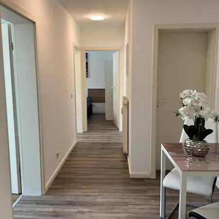 Am Muehlenviertel - 3 Schlafzimmer - 6 Betten - Wlan - Smart Tv - Altstadtnah 埃尔福特