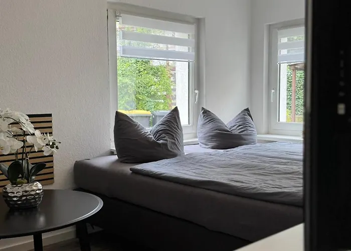 Am Muehlenviertel - 3 Schlafzimmer - 6 Betten - Wlan - Smart Tv - Altstadtnah Апартаменты *